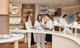 Khám phá không gian sứ đẳng cấp giữa lòng Hà Nội