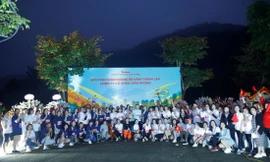 Sôi động giải chạy chào mừng kỷ niệm 25 năm thành lập Công ty CP Tiền Phong