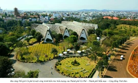 Trải nghiệm nghệ thuật sống tỉnh thức tại Thành phố Cà Phê