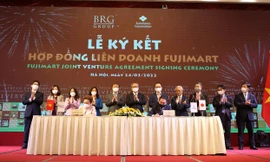 BRG và Sumitomo kí kết Hợp đồng Liên doanh phát triển toàn diện chuỗi siêu thị FujiMart