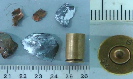 Truy tìm khẩu súng dùng để cướp tiệm vàng từ vết xước vỏ đạn