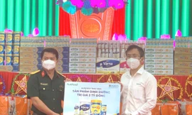 Nutifood mang trung thu đến cho 6.500 trẻ em và bệnh nhân mắc COVID-19