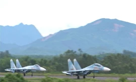 Sư đoàn Không quân 372 diễn tập bắn đạn thật