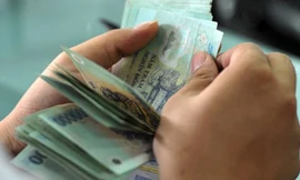 Hai học sinh nhặt được hơn 23 triệu đồng trả lại người mất