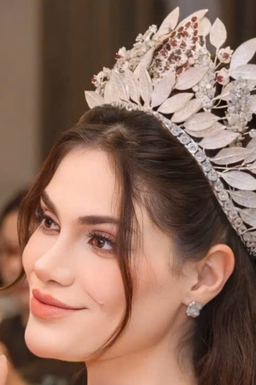 Đương kim Miss Charm tìm kiếm tài năng trẻ Việt Nam