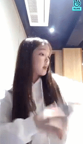 Cả K-Pop đang phát cuồng với vũ đạo của một nhóm nhạc không nổi tiếng ảnh 5