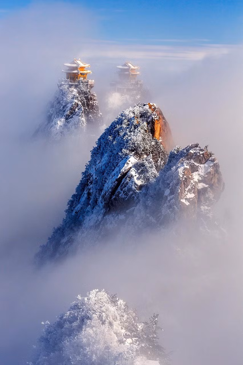 35-1635046235-lq-than-tien.jpg