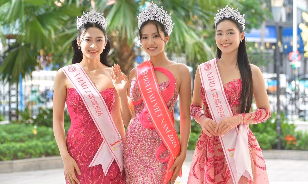 top-3-hoa-hau-viet-nam-20247-1751635107jpg.jpg