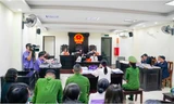 Vụ cựu Hiệu trưởng thu 15.000 đồng một tiết học thêm: Phụ huynh nói đến tòa để giúp cô giáo không bị oan sai