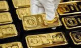 Giá vàng thế giới giảm mạnh