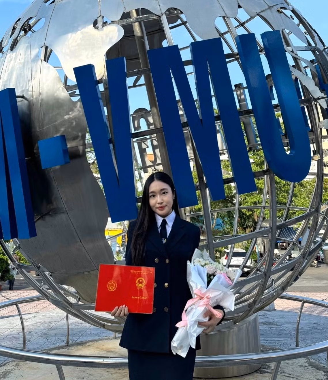 sau-thoi-gian-thu-suc-o-moi-truong-ngan-hang-hoai-thu-chon-tro-ve-de-hoc-cach-quan-ly-van-hanh-va-phat-trien-nghe-truyen-thong-cua-gia-dinh.jpg