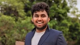  LinkedIn/India Today