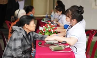 Khám bệnh, cấp phát thuốc miễn phí cho hàng trăm người dân tại Huế