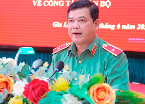 Thiếu tướng Rah Lam Lâm phát biểu tại buổi lễ Thiếu tướng Rah Lam Lâm phát biểu tại buổi lễ