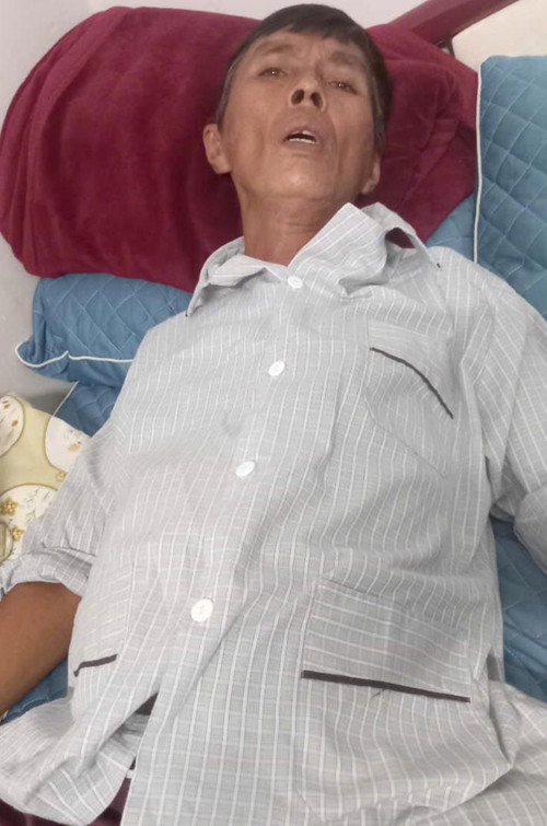 Tình trạng nghệ sĩ Bắc Hải ngày càng trở nặng. Tình trạng nghệ sĩ Bắc Hải ngày càng trở nặng.