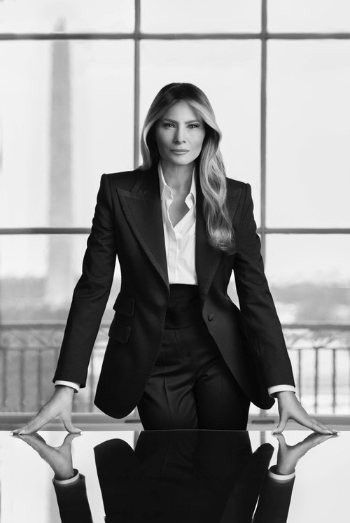 Bức chân dung của Melania Trump tại Nhà Trắng trong lần thứ 2 làm Đệ nhất phu nhân Mỹ. Ảnh: Nhà Trắng.