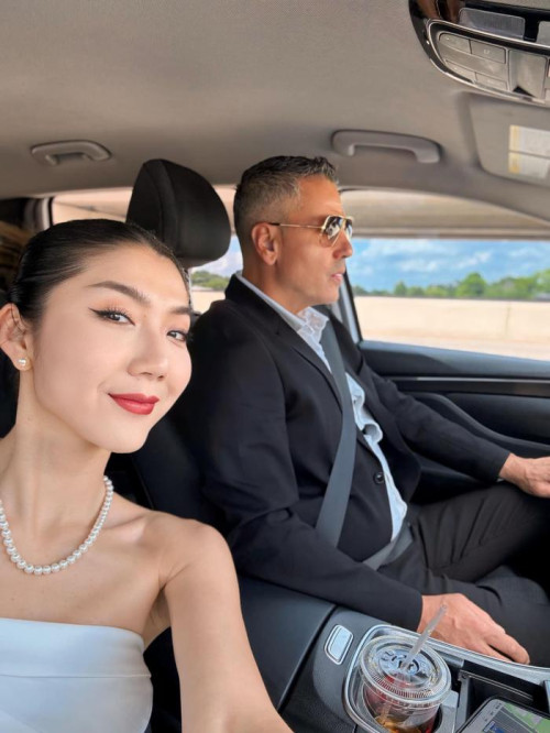 Ngọc Quyên và bạn trai ngoại quốc.