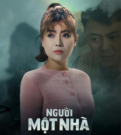 Tạo hình của Thanh Hương trong phim Người một nhà.