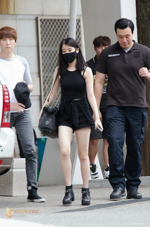 Mr.Park, vệ sĩ của IU, là một trong những vệ sĩ nổi tiếng nhất Kpop.