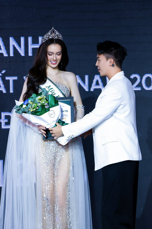 Trịnh Mỹ Anh thi Hoa hậu Trái Đất 2025.