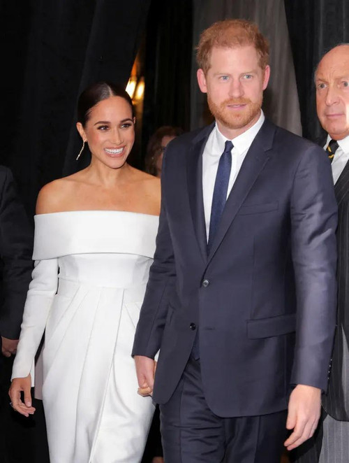 Harry và Meghan gây sóng gió cho Hoàng gia Anh với bộ phim tài liệu mới. Ảnh: Reuters. Harry và Meghan gây sóng gió cho Hoàng gia Anh với bộ phim tài liệu mới. Ảnh: Reuters.