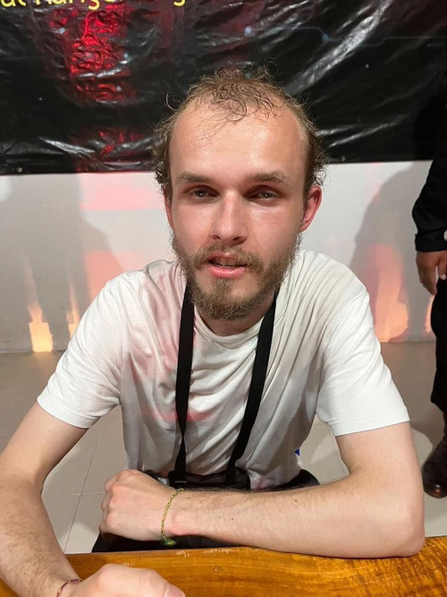 Nghi phạm Lagoda-Filippow bị bắt vào tối muộn ngày 15/5. Ảnh: ViralPress. Nghi phạm Lagoda-Filippow bị bắt vào tối muộn ngày 15/5. Ảnh: ViralPress.