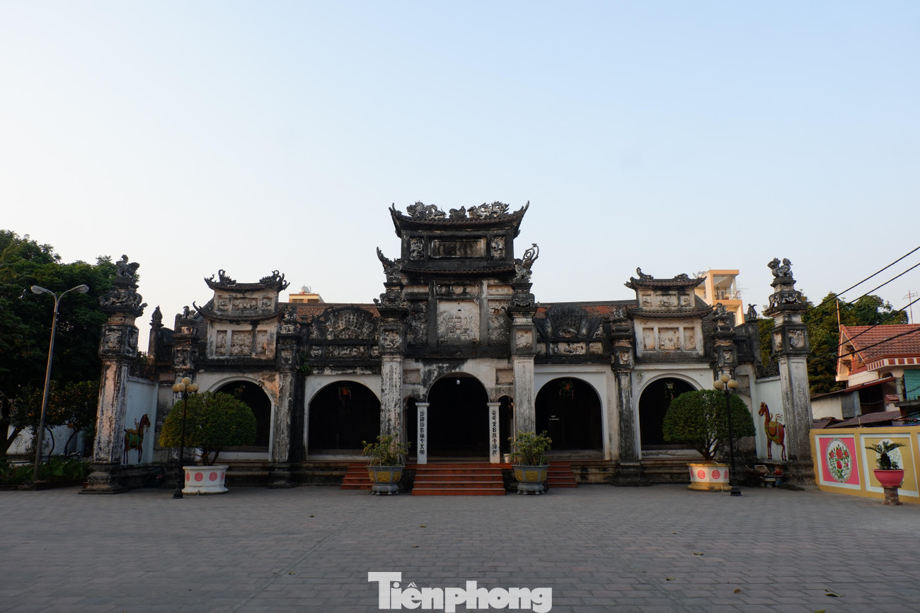 Cách trung tâm Hà Nội 25km về phía Nam, làng An Duyên (Tô Hiệu, Thường Tín, HN) có tên nôm là làng Mui.
