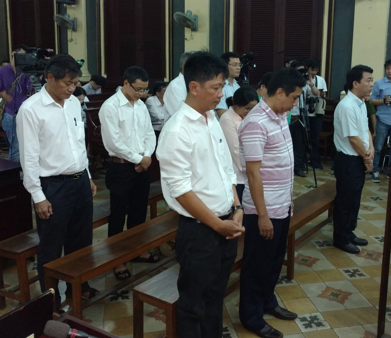 Phiên tòa sơ thẩm (lần 2) vụ VN Phram dự kiến sẽ diễn ra 1 tuần. Ảnh: Tân Châu Triệu tập Thứ trưởng Bộ Y tế tới phiên xử vụ VN Pharma ảnh 1