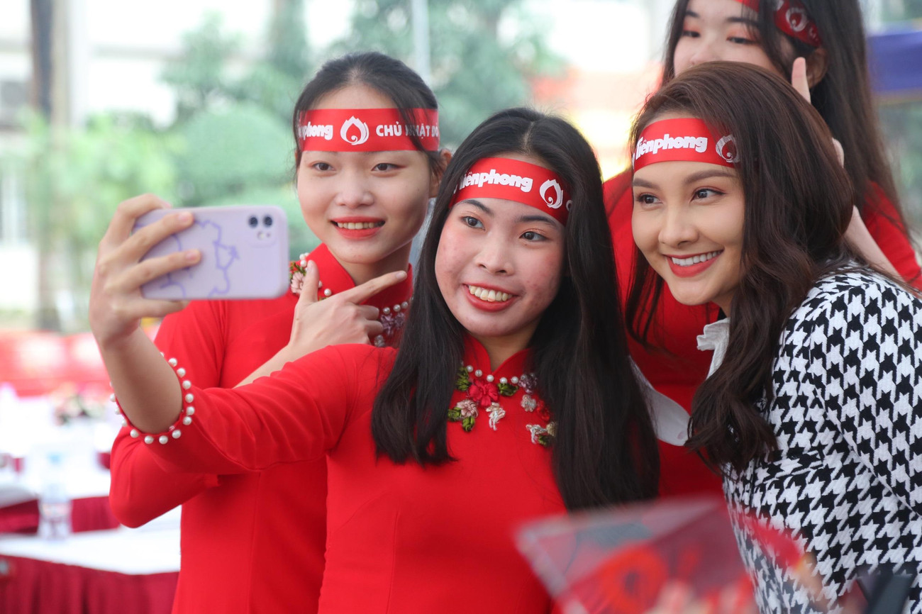 Sự kiện lễ khai mạc ngày hội chính của Chủ nhật Đỏ lần thứ XIV - năm 2022 đã diễn ra thành công tốt đẹp.