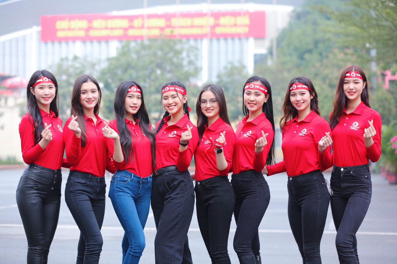 Các người đẹp đều vô cùng háo hức khi được tham gia một sự kiện xã hội có ý nghĩa nhân văn vào dịp cuối năm.