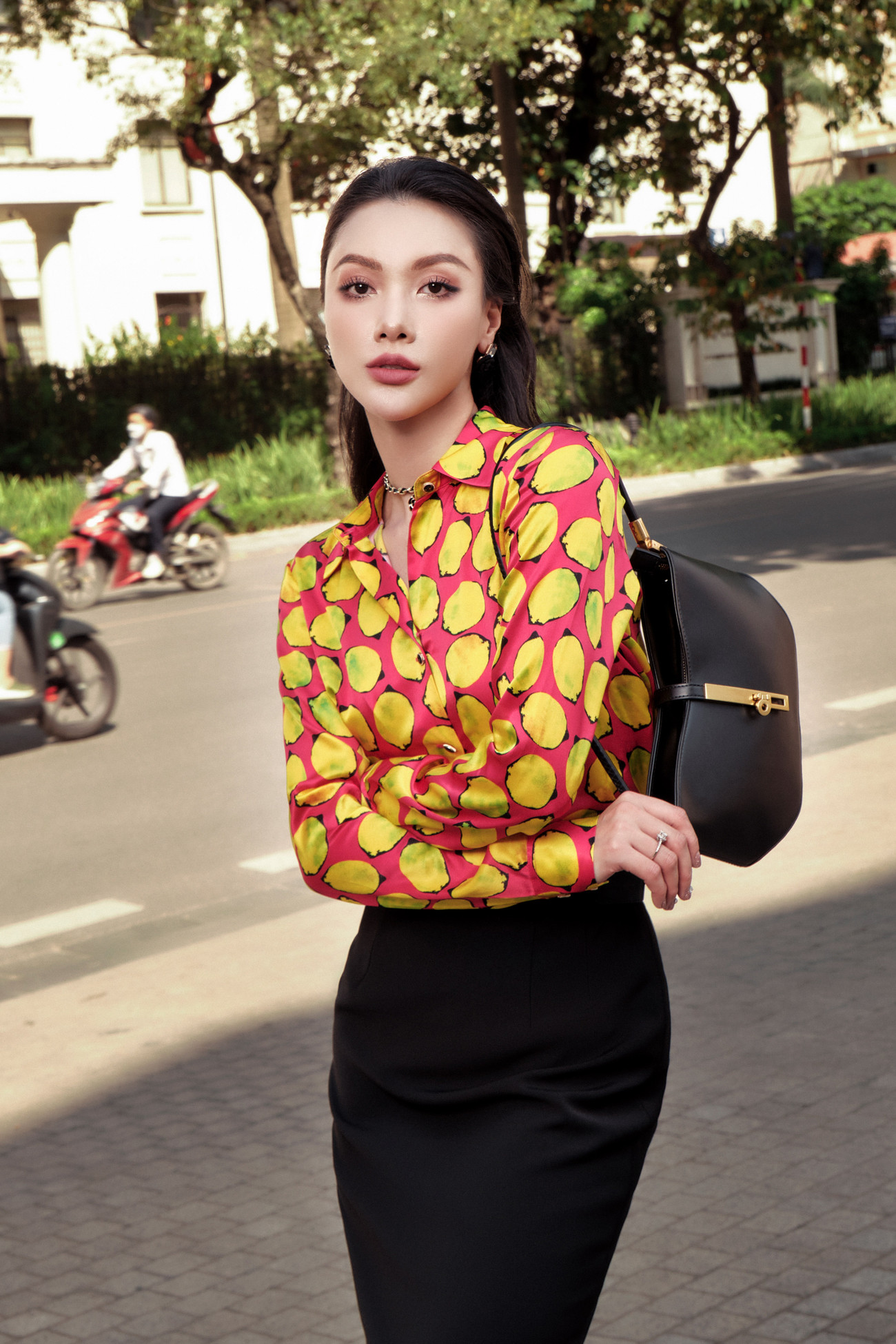 Sau 12 năm gắn bó với VTV, MC Minh Hà nói lời chia tay, chuyển công tác.