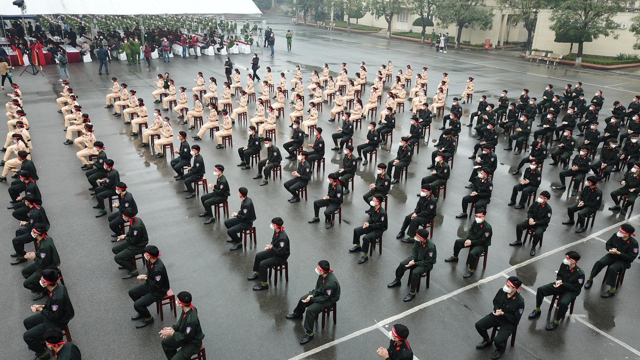 Không khí sôi động tại Học viện Cảnh sát Nhân dân - đại diện đơn vị đăng cai tổ chức ngày hội chính Chủ nhật Đỏ lần thứ XIV - năm 2022. Không khí sôi động tại Học viện Cảnh sát Nhân dân - đại diện đơn vị đăng cai tổ chức ngày hội chính Chủ nhật Đỏ lần thứ XIV - năm 2022.