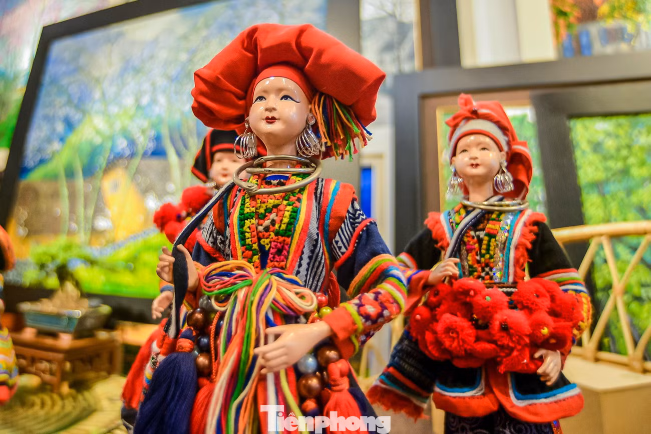 Búp bê không đơn thuần là quà tặng mà còn là cầu nối văn hóa.