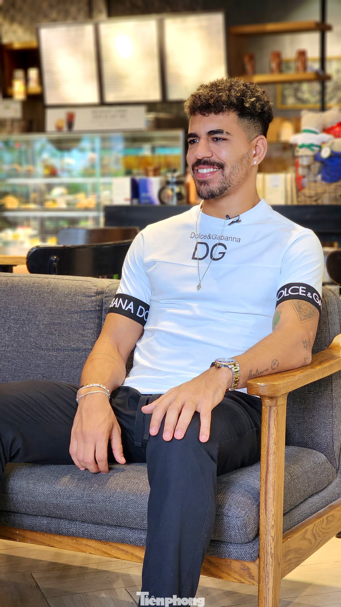 Essam tới châu Âu khi còn quá trẻ, và điều này đã ngăn anh phát triển tới cấp độ cao nhất.