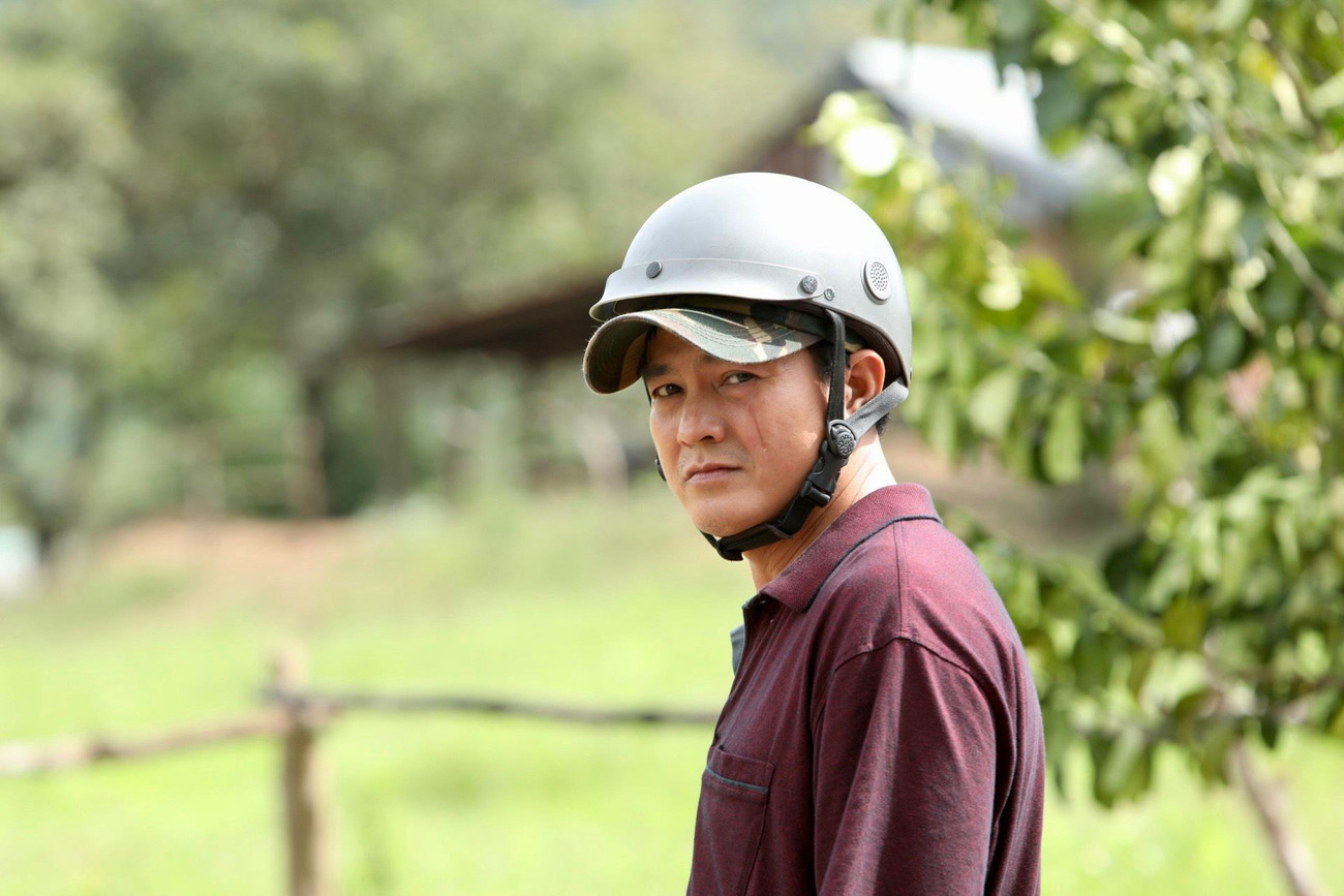 Cao Minh Đạt chưa từng vướng ồn ào "phim giả tình thật" với diễn viên nữ. Nam diễn viên cho rằng đó là điều đương nhiên. Ảnh: NVCC. Cao Minh Đạt chưa từng vướng ồn ào "phim giả tình thật" với diễn viên nữ. Nam diễn viên cho rằng đó là điều đương nhiên. Ảnh: NVCC.