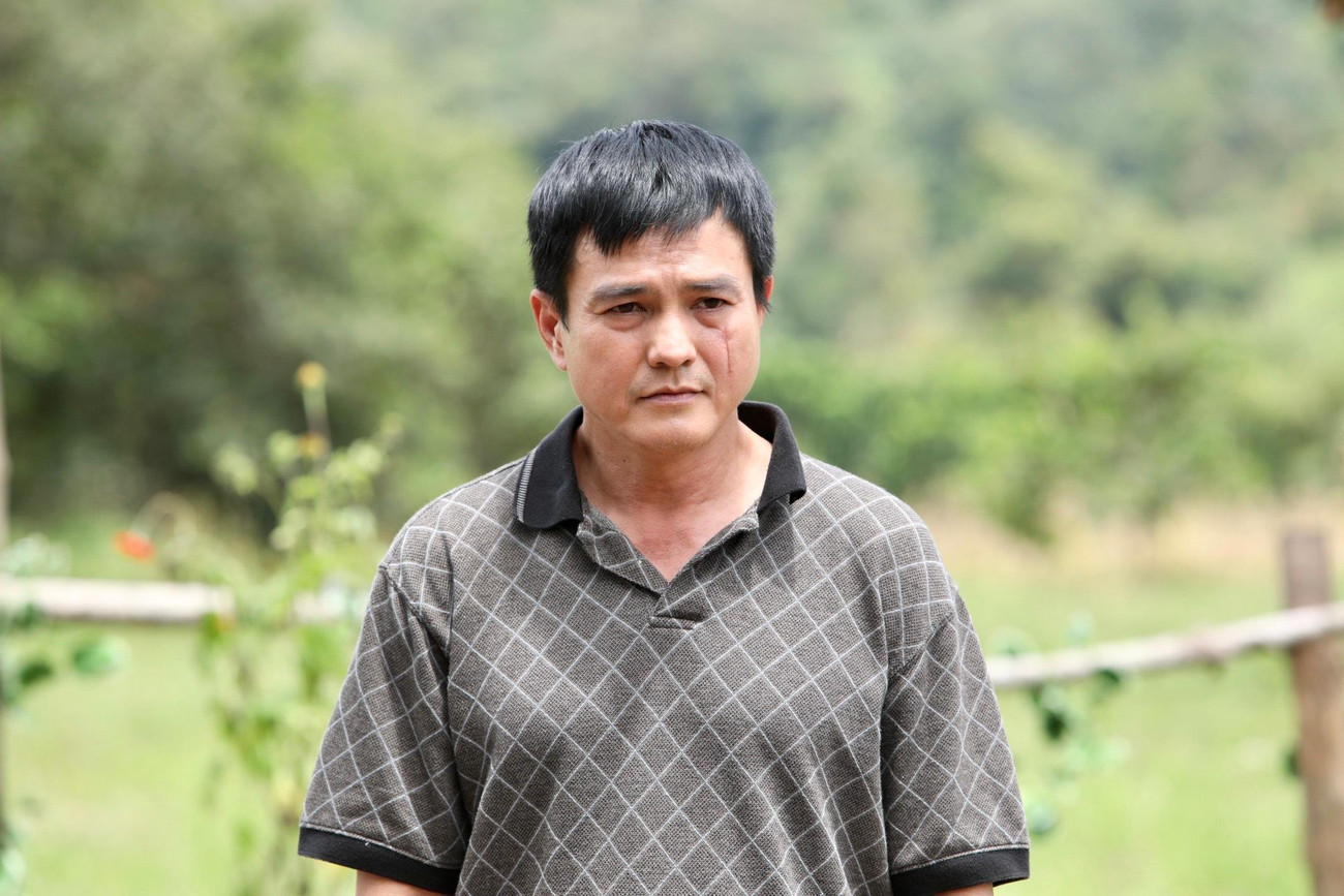 "Nếu xét ở góc độ con người thì Khoản không hẳn là người xấu hoàn toàn", diễn viên Cao Minh Đạt chia sẻ. Ảnh: NVCC. "Nếu xét ở góc độ con người thì Khoản không hẳn là người xấu hoàn toàn", diễn viên Cao Minh Đạt chia sẻ. Ảnh: NVCC.