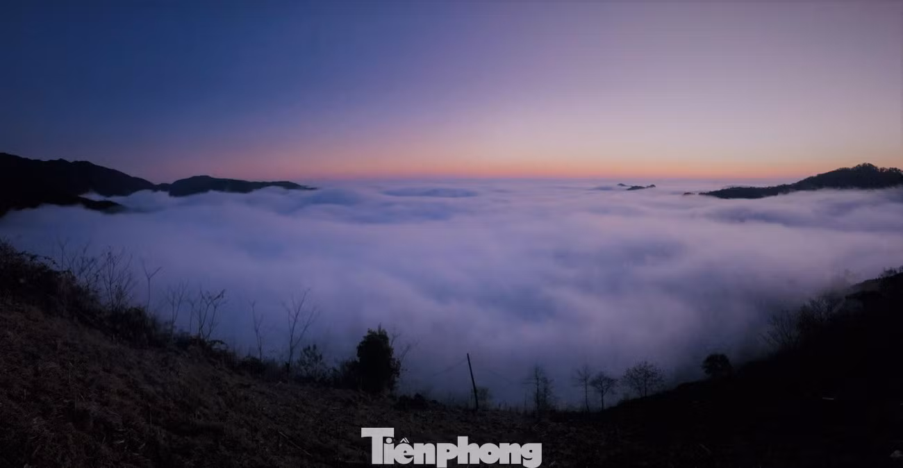 Trong những thú vui lôi cuốn nhất khi du khách đặt chân đến Cao Mã Pờ là điểm săn mây đẹp tuyệt đẹp.