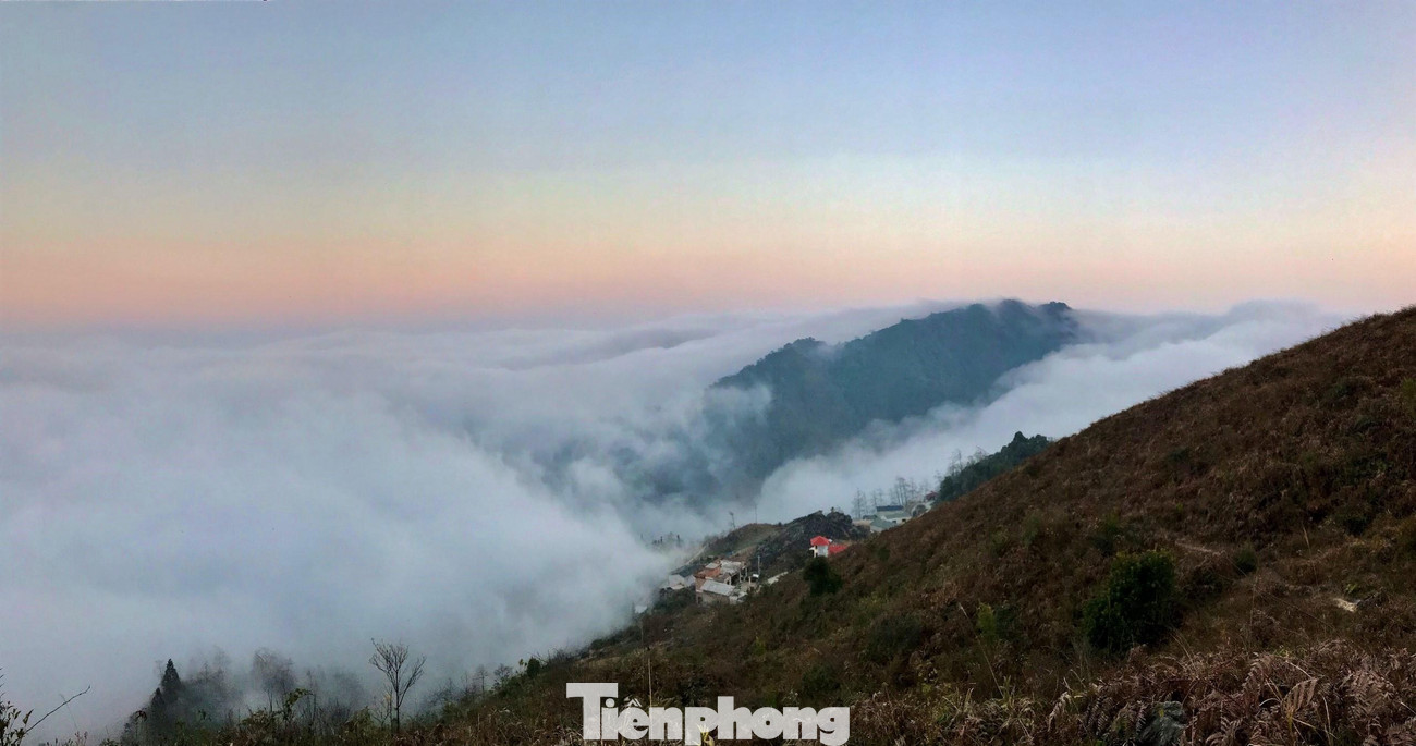 Mây còn phụ thuộc vào thời tiết, khí hậu và cả gió để có những biển mây khổng lồ.