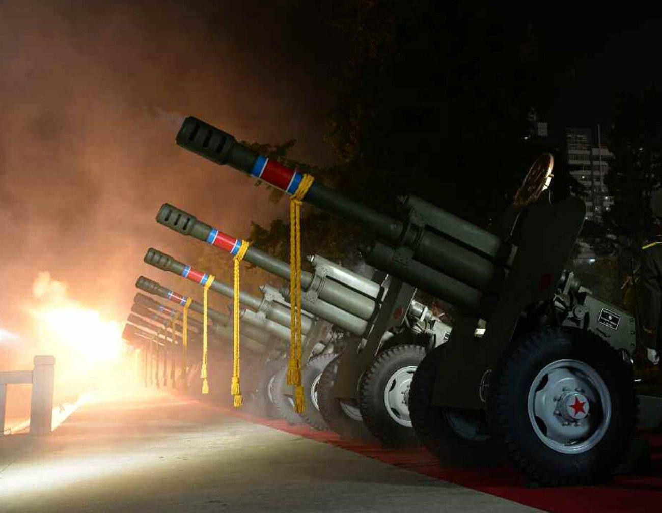 Ảnh: NK News Ảnh: NK News