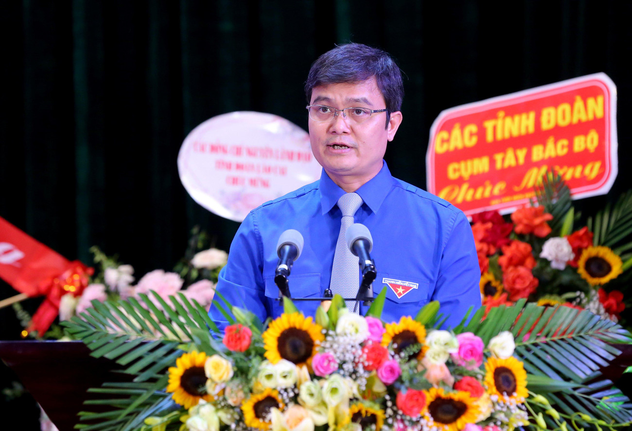 Anh Bùi Quang Huy - Ủy viên dự khuyết T.Ư Đảng, Bí thư thường trực T.Ư Đoàn, phát biểu tại Đại hội. (Ảnh: Trọng Tài) Anh Bùi Quang Huy - Ủy viên dự khuyết T.Ư Đảng, Bí thư thường trực T.Ư Đoàn, phát biểu tại Đại hội. (Ảnh: Trọng Tài)