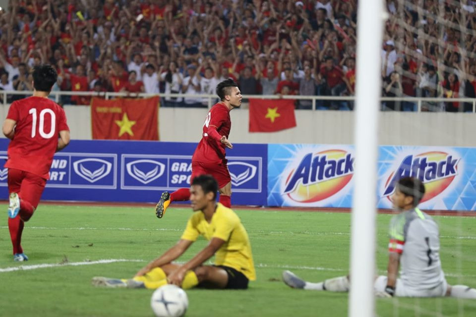 Quang Hải lập công, Việt Nam đánh bại Malaysia ảnh 29