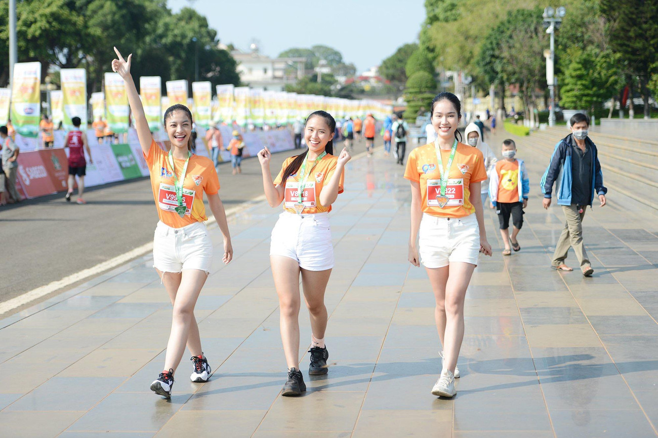 Cô nàng từng giành HCĐ cự ly 1500m từ khi học lớp 8.