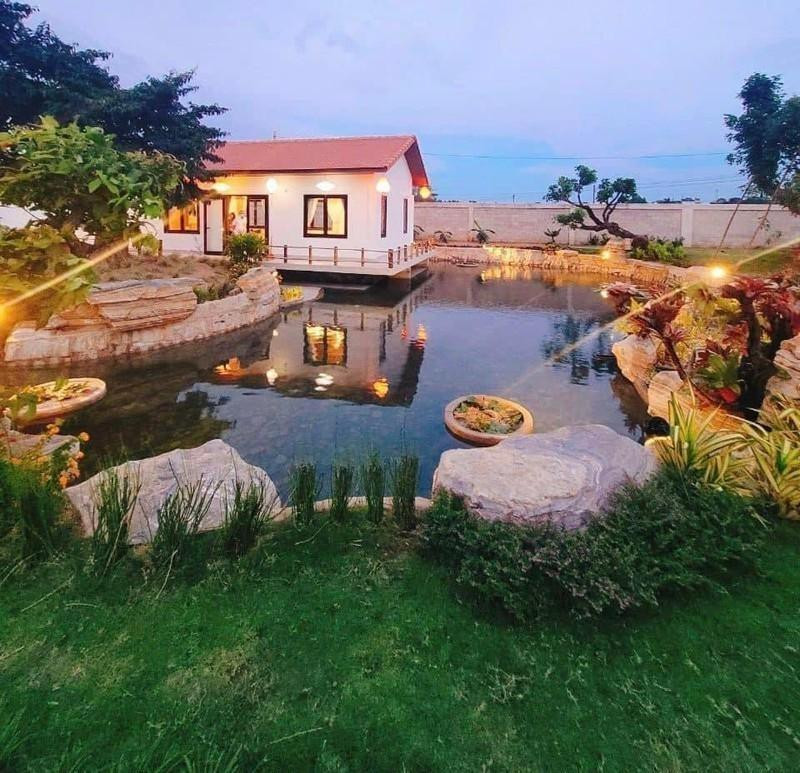 Biệt thự ngoại ô đắt đỏ của Trường Giang khiến nhiều người ngưỡng mộ.
