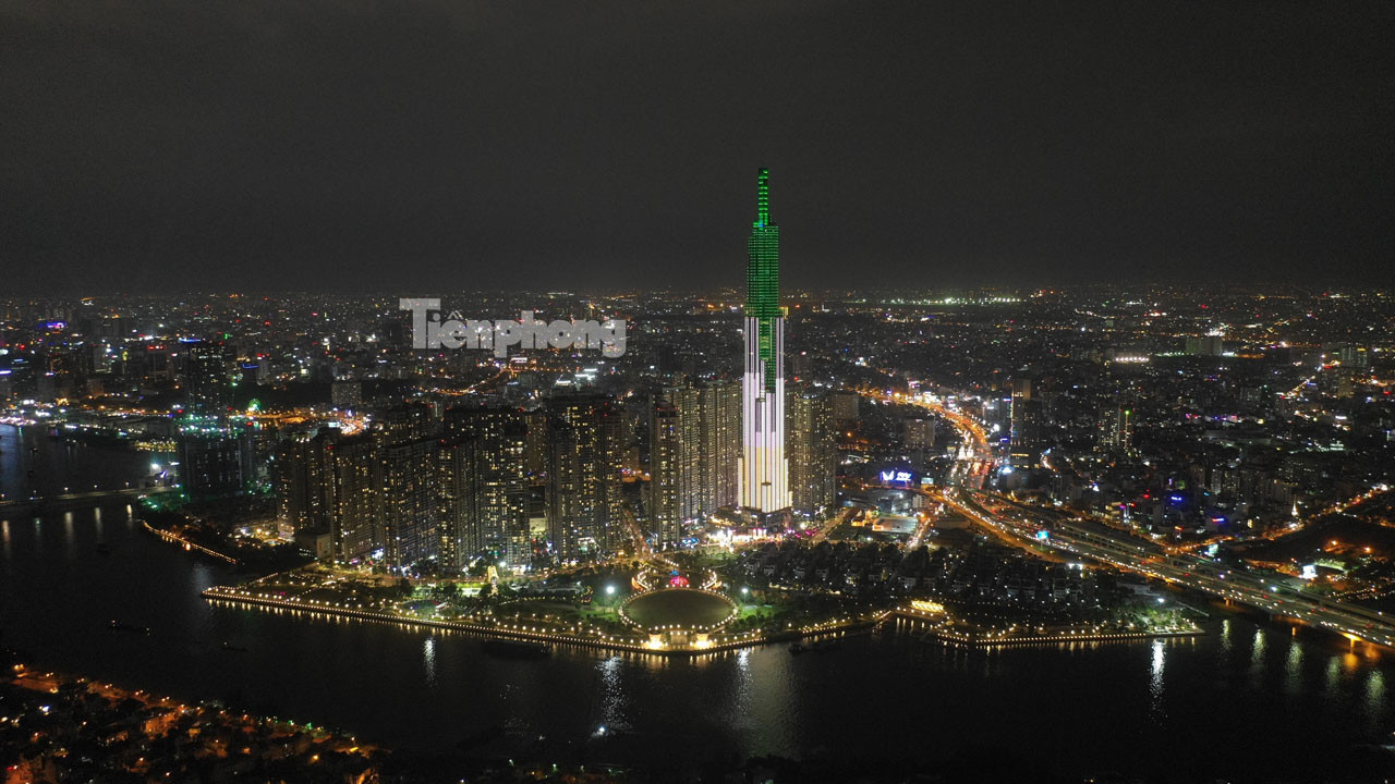 Trung tâm TPHCM rực rỡ về đêm ảnh 13