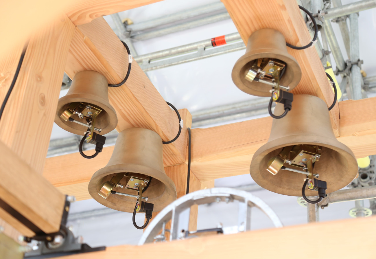 Những tiếng chuông tại Nhà thờ Đức Bà sẽ vang vọng vào dịp Giáng sinh, sau 3 năm im tiếng phục vụ công tác trùng tu nhà thờ.