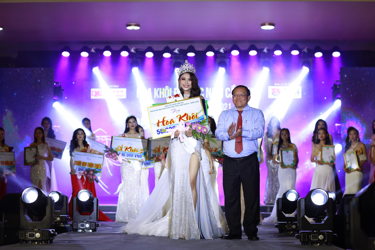 Trò chuyện với phóng viên Tiền Phong, Thạch Thu Thảo cho biết vô cùng bất ngờ và hạnh phúc, không nghĩ mình đạt ngôi vị cao nhất cuộc thi. Ảnh: BTC