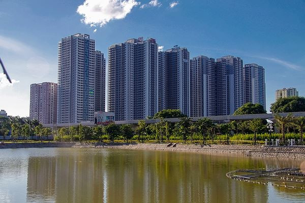 Các dự án công viên, hồ điều hòa Hà Nội ngổn ngang dưới nắng 40 độ ảnh 6