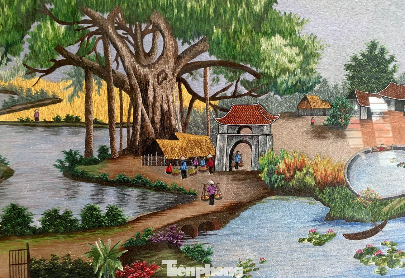 Cũng theo bà Hoan, chủ đề gốc đa, giếng nước, sân đình hay cảnh sinh hoạt của người dân tại các làng quê Việt luôn là chủ đề được nhiều người lựa chọn bởi đó là hình ảnh quen thuộc với bất kỳ ai về làng quê Việt Nam.