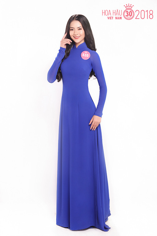 30 thí sinh Hoa hậu phía Nam khoe sắc dịu dàng với tà áo dài ảnh 3