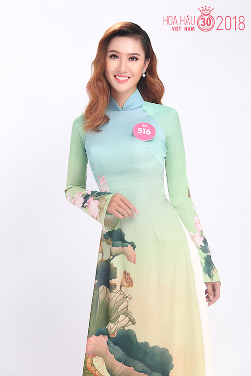 30 thí sinh Hoa hậu phía Nam khoe sắc dịu dàng với tà áo dài ảnh 16